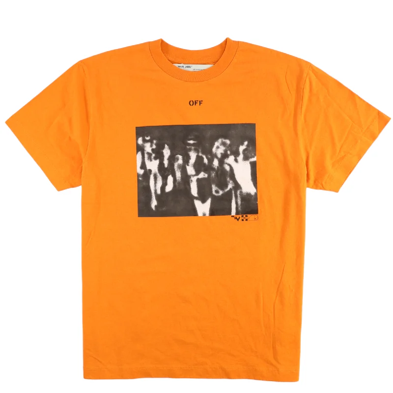 Men's Oversized Arrow Logo T-Shirt Orange Size XXS