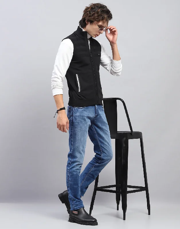 Men Black Solid Mock Neck Sleeveless Sweater